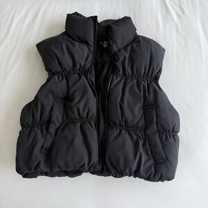 H&M Black Cropped Quilted Vest